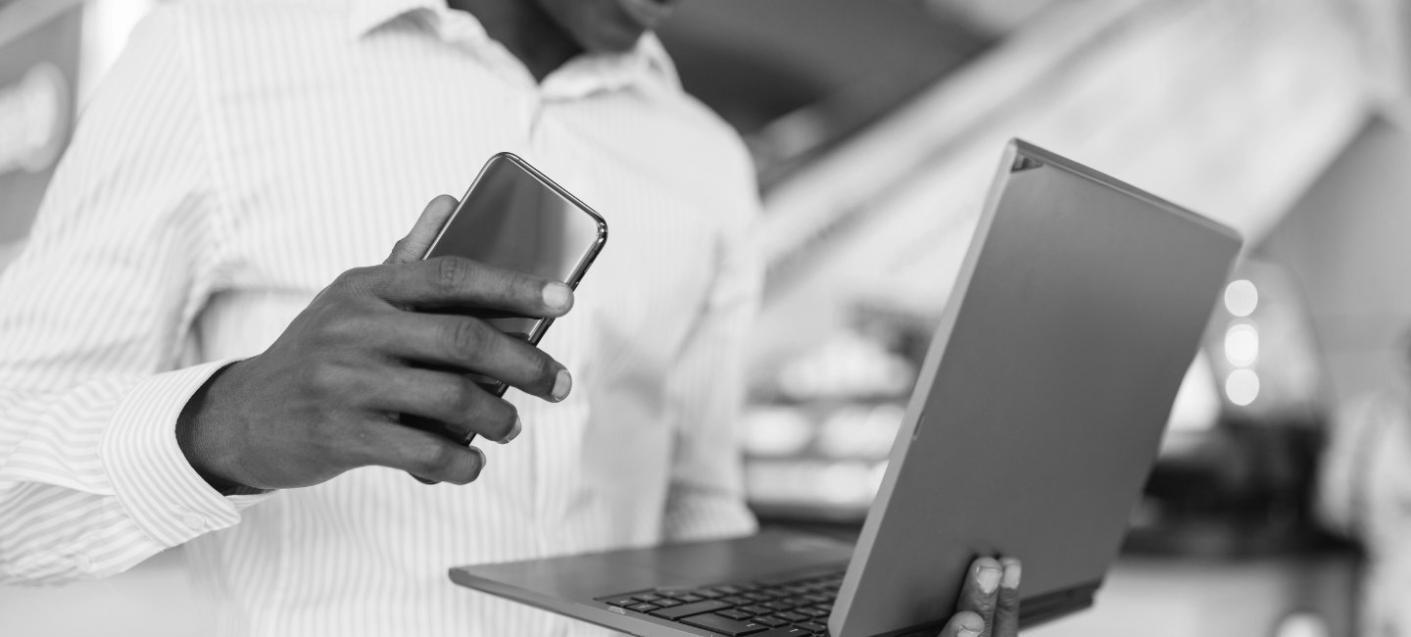 Team Lyranivento al lavoro su progetti educativi interattivi